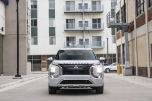 2024 Mitsubishi Outlander